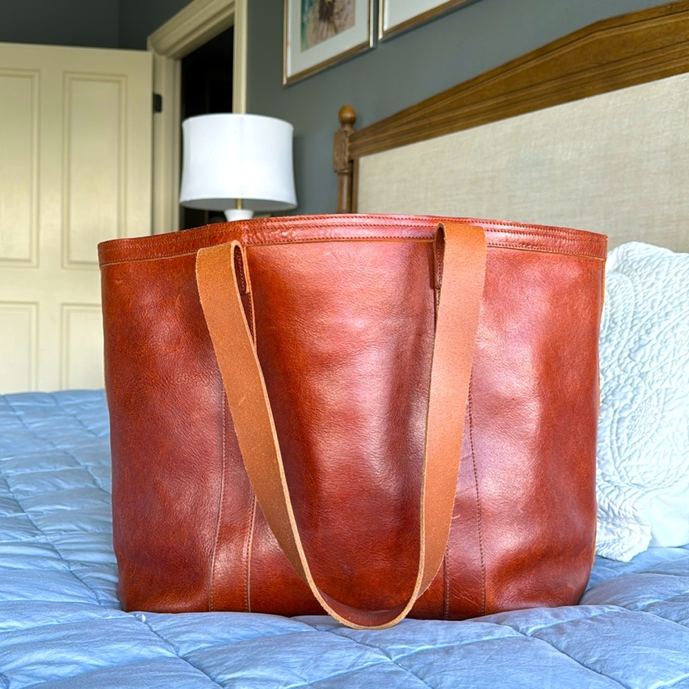 Large beautiful leather tote. Hand made in Poland.
